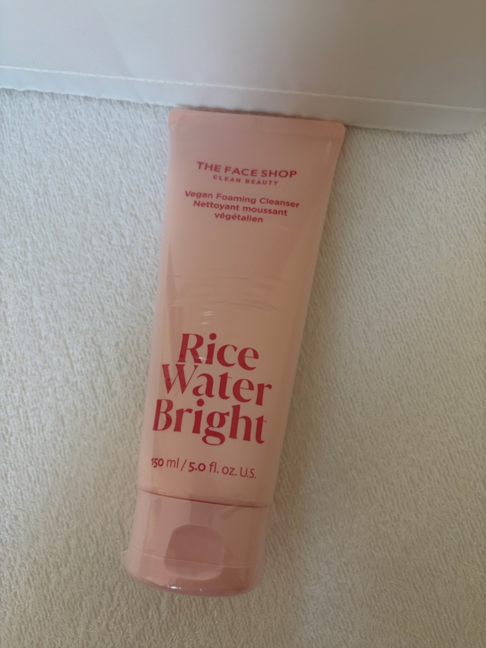 The Face Shop Rice Water Bright Vegan Foaming Cleanser - Pink